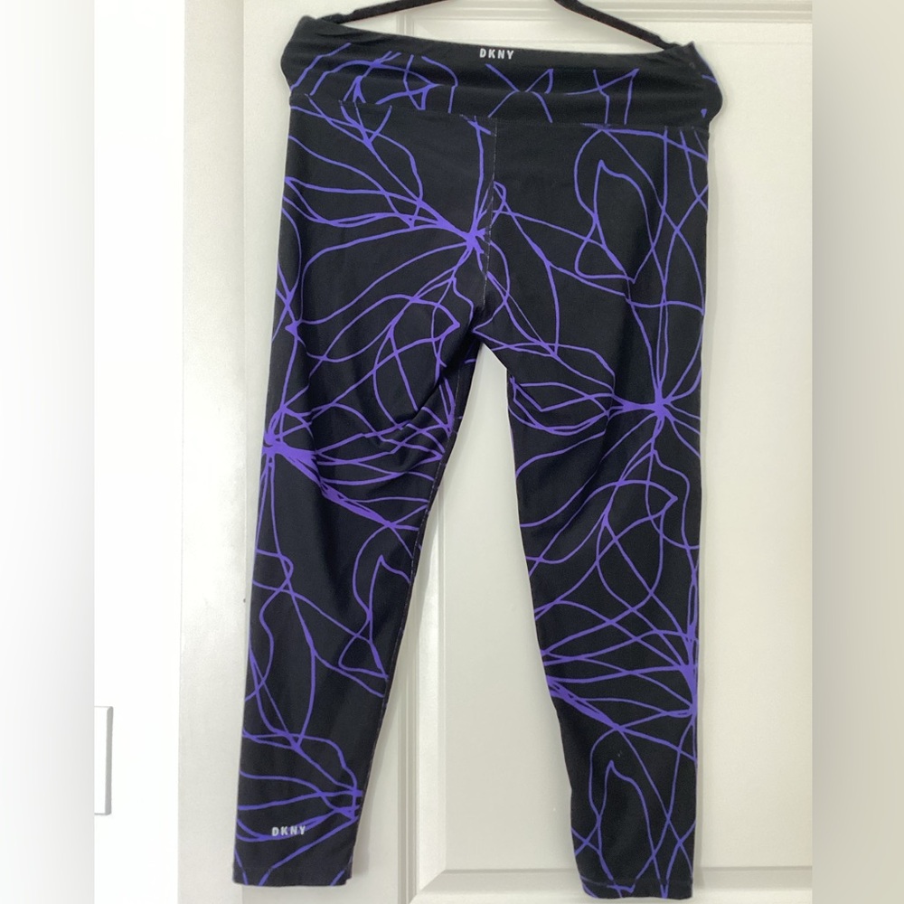 DKNY Sports Leggings. Sz: L